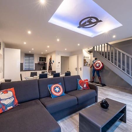 Disney Avengers Home Magny-le-Hongre Kültér fotó